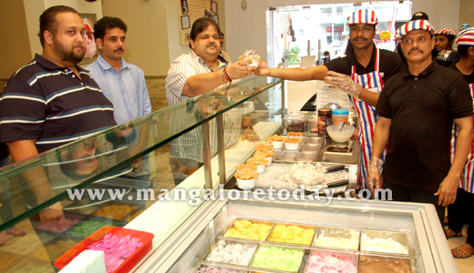 World Ice Cream Day in Mangalore